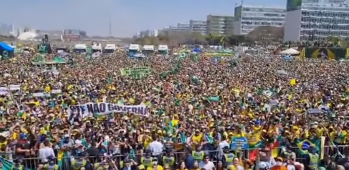 Meanwhile in Brazil ... By the way who remembers the terrible Brazilian variant ???