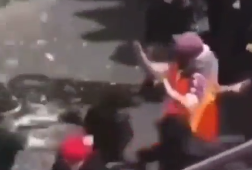 Australian hero🦸‍♂️👊✊✊ must know how to protect these similar❤️